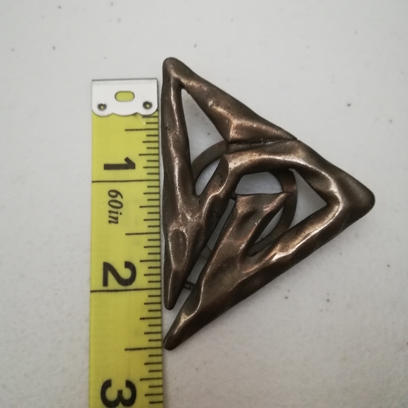 Vintage Triangle Nautical Brass Scarf Clip - Picture 6 of 6